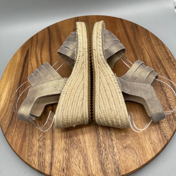 Eileen Fisher Largo Sandals 8 Platform Espadrille Wedges Platinum Metallic Suede - Picture 6 of 7